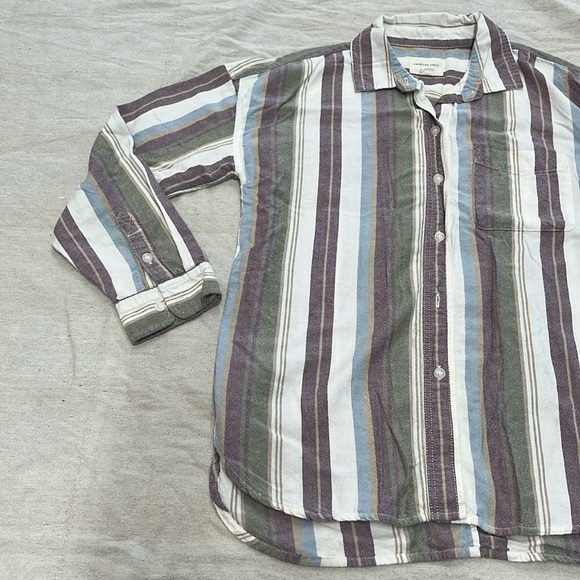 AE XS Oversized Fit Button Down Shirt - Picture 3 of 6